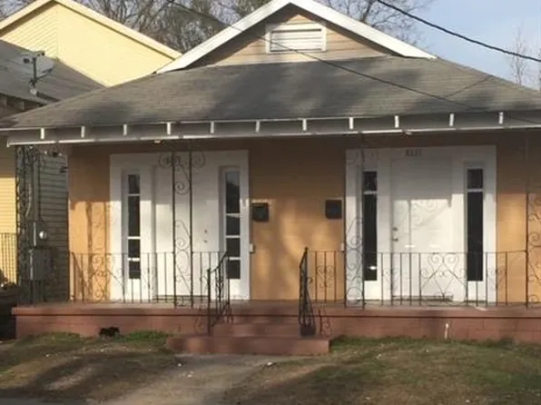 8813 Edinburgh St, New Orleans, LA 70118