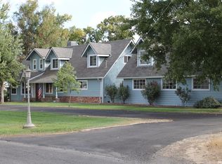 11060 Pioneer Ave, Oakdale, CA 95361