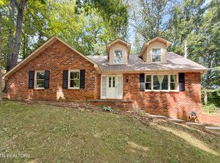8027 Camberley Dr, Powell, TN 37849