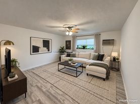 530 Washington St, Brighton, MA