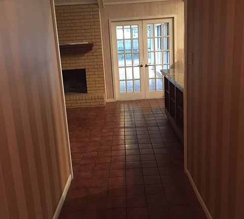 3rd image of 6122 Huntington Dr