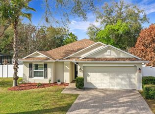 1445 Osprey Ridge Dr, Eustis, FL 32736