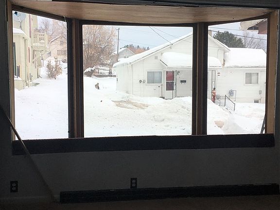 3rd image of 9 Milwaukee Avenue Ct
