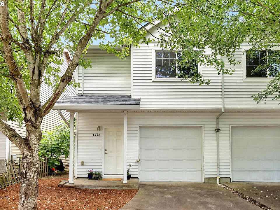 1st image of 6103 NE 33rd Cir