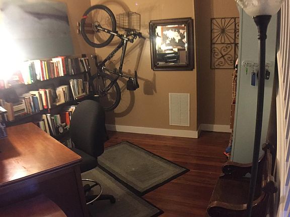 2nd image of 504 N Market St #1