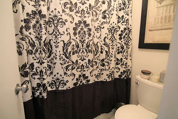 Rented by Compass | media 21