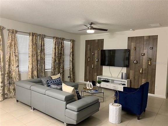 3rd image of 8008 Oak Shadow Ct
