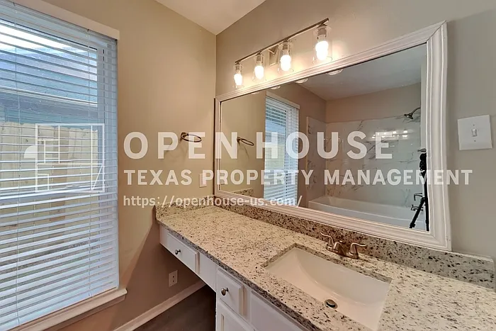10107 King Ranch Ln — Photo 9