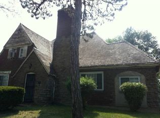 6397 Paddock Rd, Cincinnati, OH 45216