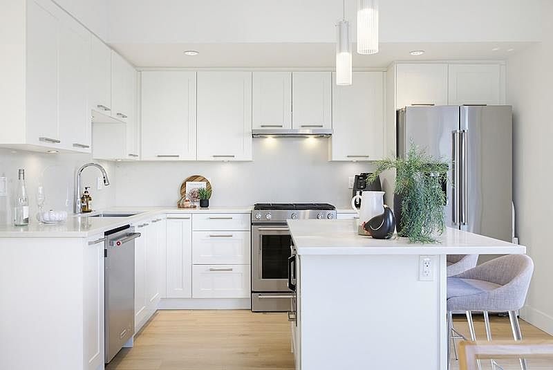 1st image of 2277 Oak Meadows Dr #190