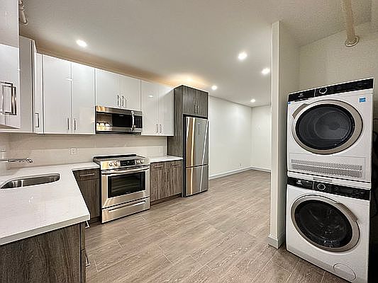 2nd image of 64 W 107th St #C