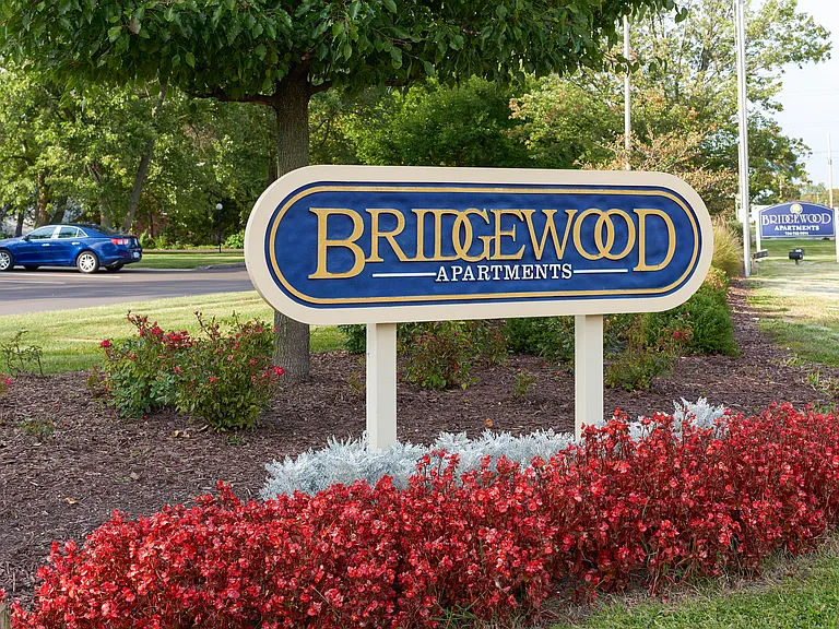 Bridgewood Apartments — Photo 17