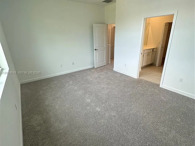 4665 Meyerson Pl — Photo 21