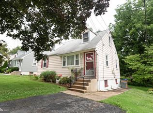 3133 Dutton Dr, Newtown Square, PA 19073