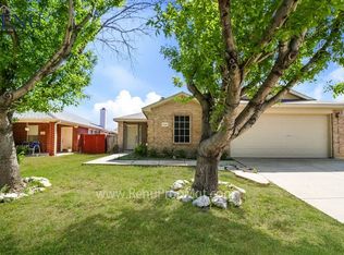 520 Port Arthur Dr, Little Elm, TX 75068