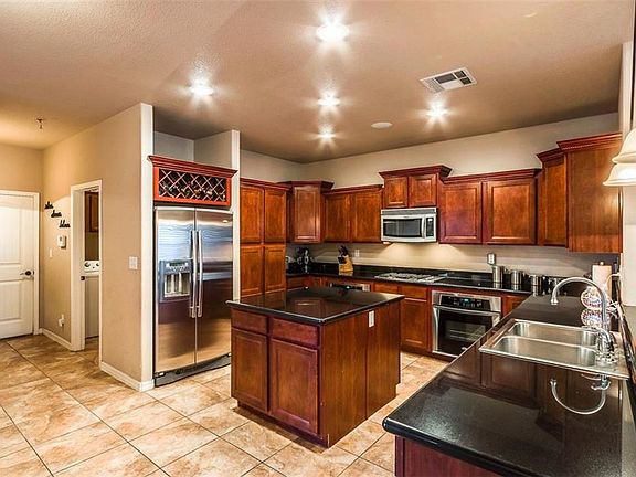 4th image of 12693 Tierra Zulema Ct