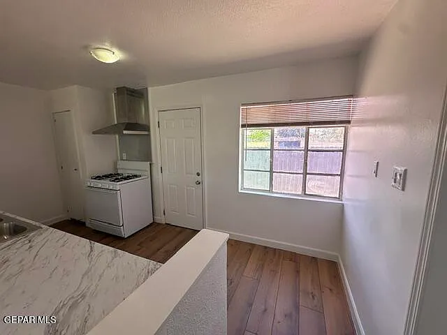 3921 Cambridge Ave #A — Photo 6