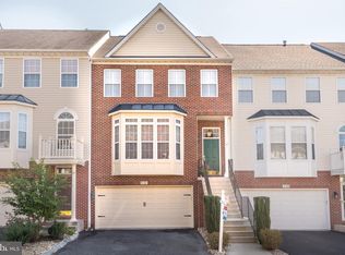5161 Ballycastle Cir, Alexandria, VA 22315