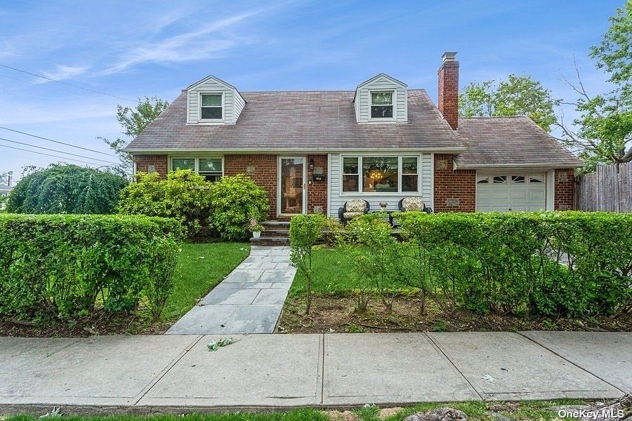 904 Fairfield Avenue, Westbury, NY 11590 | Zillow