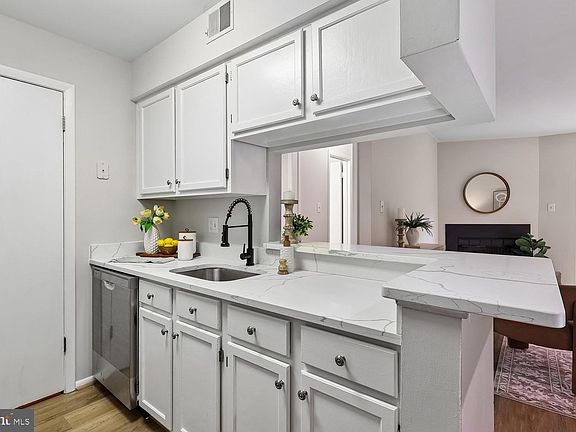 5th image of 5354 Smooth Meadow Way Unit 7