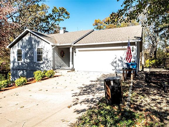 3rd image of 2 Melling Cir