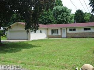 2870 Polly Rd, Ravenna, OH 44266