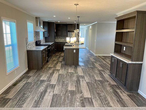 5th image of 13427 Providence Ct