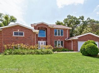 3540 Carol Ln, Northbrook, IL 60062