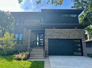 3711 Hampton Blvd, Royal Oak, MI