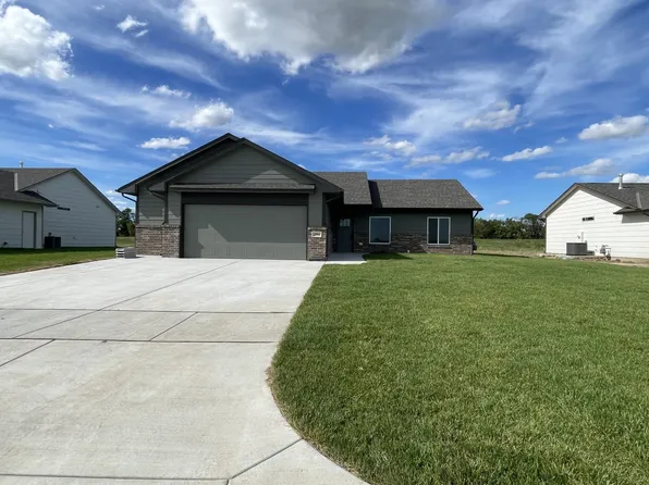 2006 E Limestone St, Andover, KS 67002