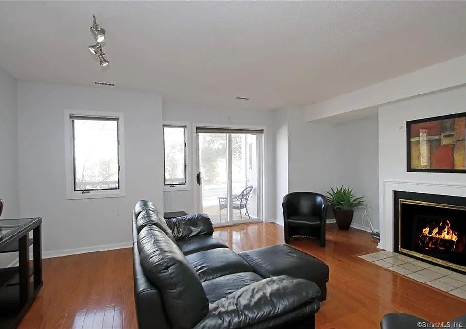 1st image of 1412 Whitney Ave APT A1