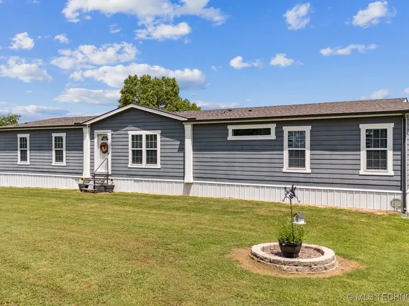 919 W Federal St, Drumright, OK 74030