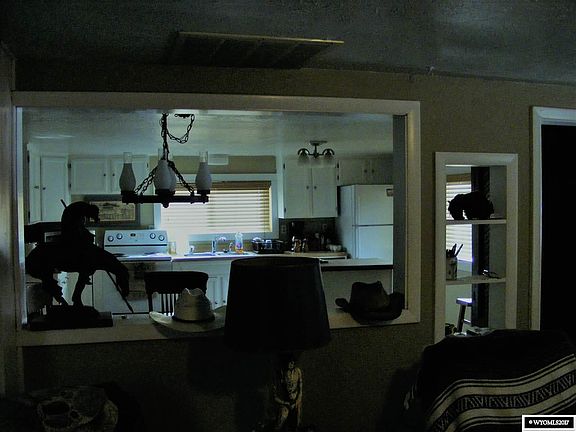 4th image of 451 S Tisdale Ave