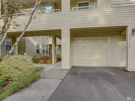 2nd image of 22132 SE 40th Ln #1118