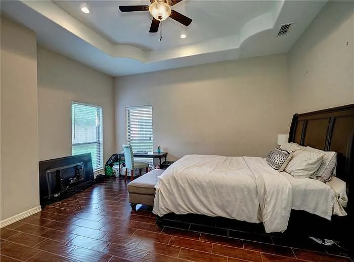 111 Reidda Dr — Photo 15