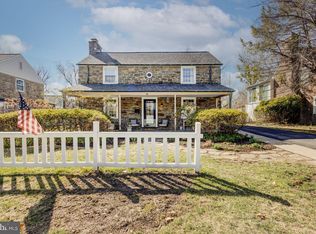 18 Rose Ln, Flourtown, PA 19031