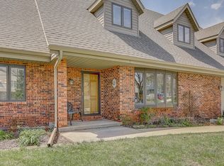 5619 Gatewood Ln, Greendale, WI 53129