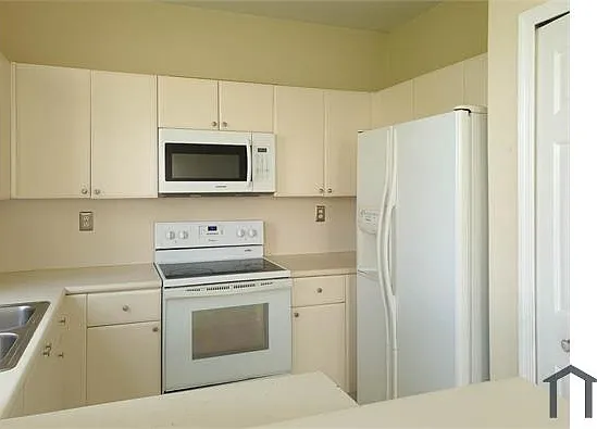 1486 SE 24th Ct — Photo 24