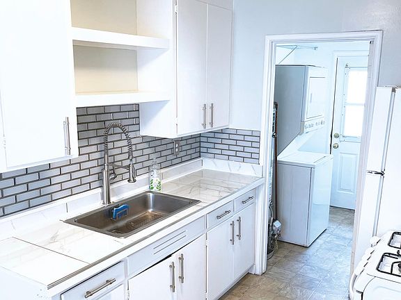 Kitchen, laundry room