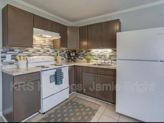 4th image of 4151 Richmond Hwy