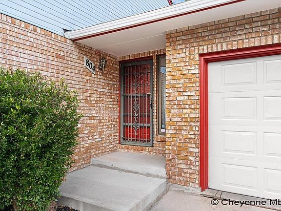 3rd image of 804 Mylar Park Dr