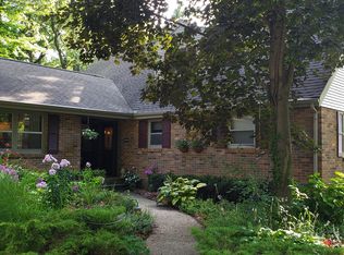 2658 E Collingswood Dr, Beloit, WI 53511