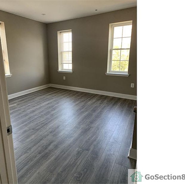 2nd image of 2506 Druid Hill Ave #4