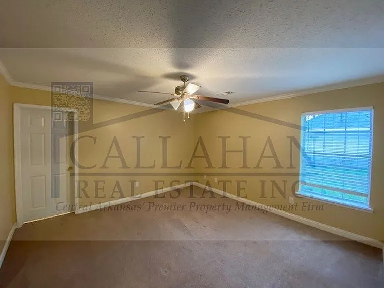 405 Waymack Dr — Photo 24