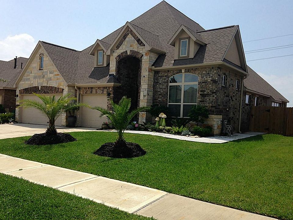 1st image of 8715 Clemens Dr