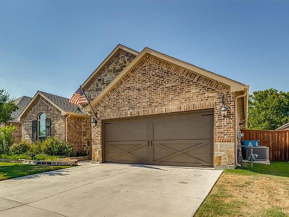 2nd image of 14840 Gladstone Dr
