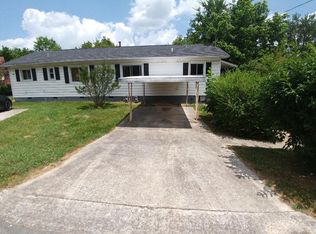 116 S Hollywood Cir, Oak Ridge, TN 37830