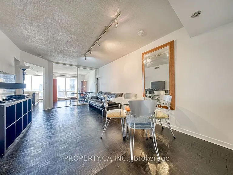 1001 Bay St #2902 — Photo 11