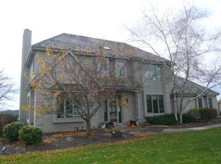 N20W26797 Sawgrass Ln, Pewaukee, WI 53072