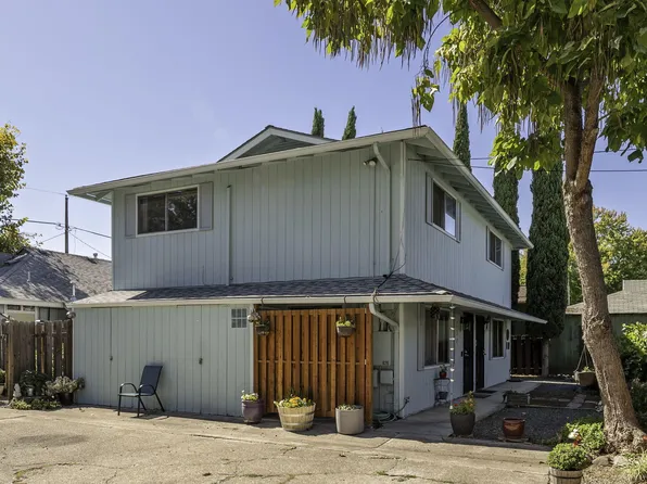 624 Hamilton St, Medford, OR 97501